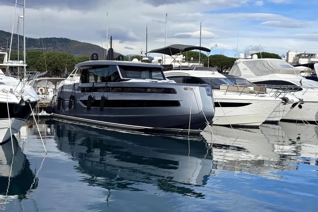 2025 Invictus ST550 - Christian Grande's Masterpiece of Italian Elegance