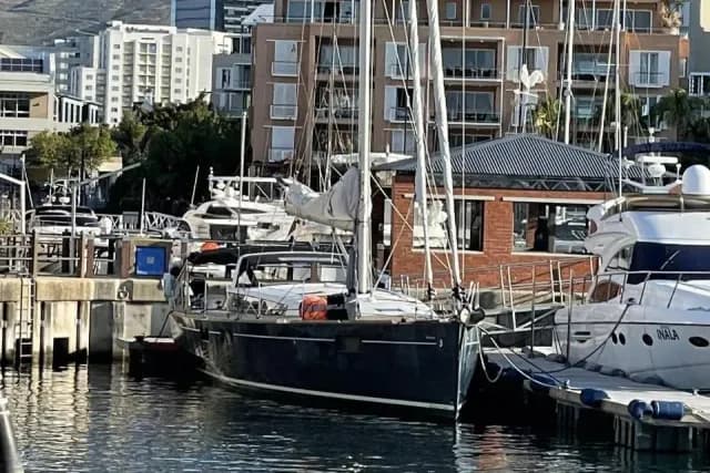 2015 Beneteau Sense 55 — photo 2